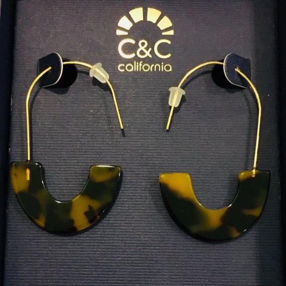 C&C 14k Gold Earrings - Picture 2 of 6